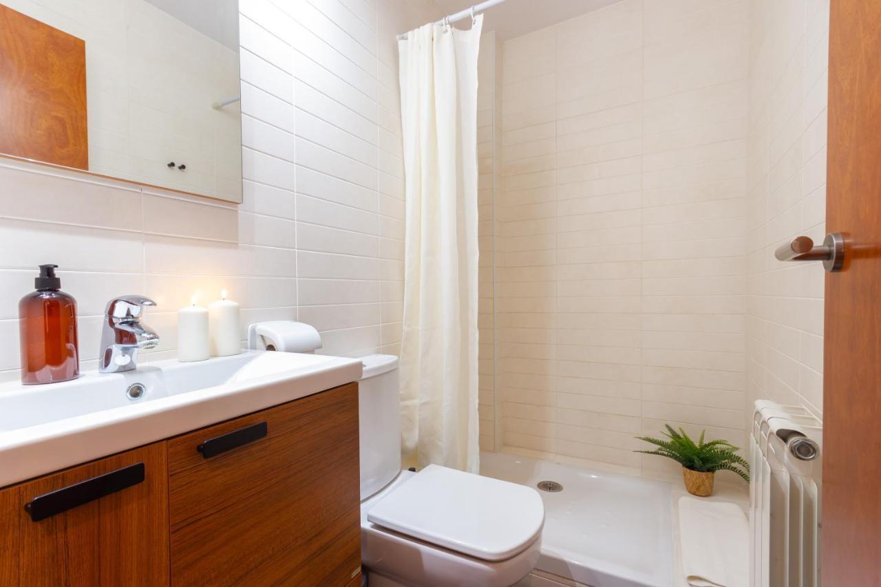 Apartmán Elegante Duplex En Terrassa, Barcelona Exteriér fotografie